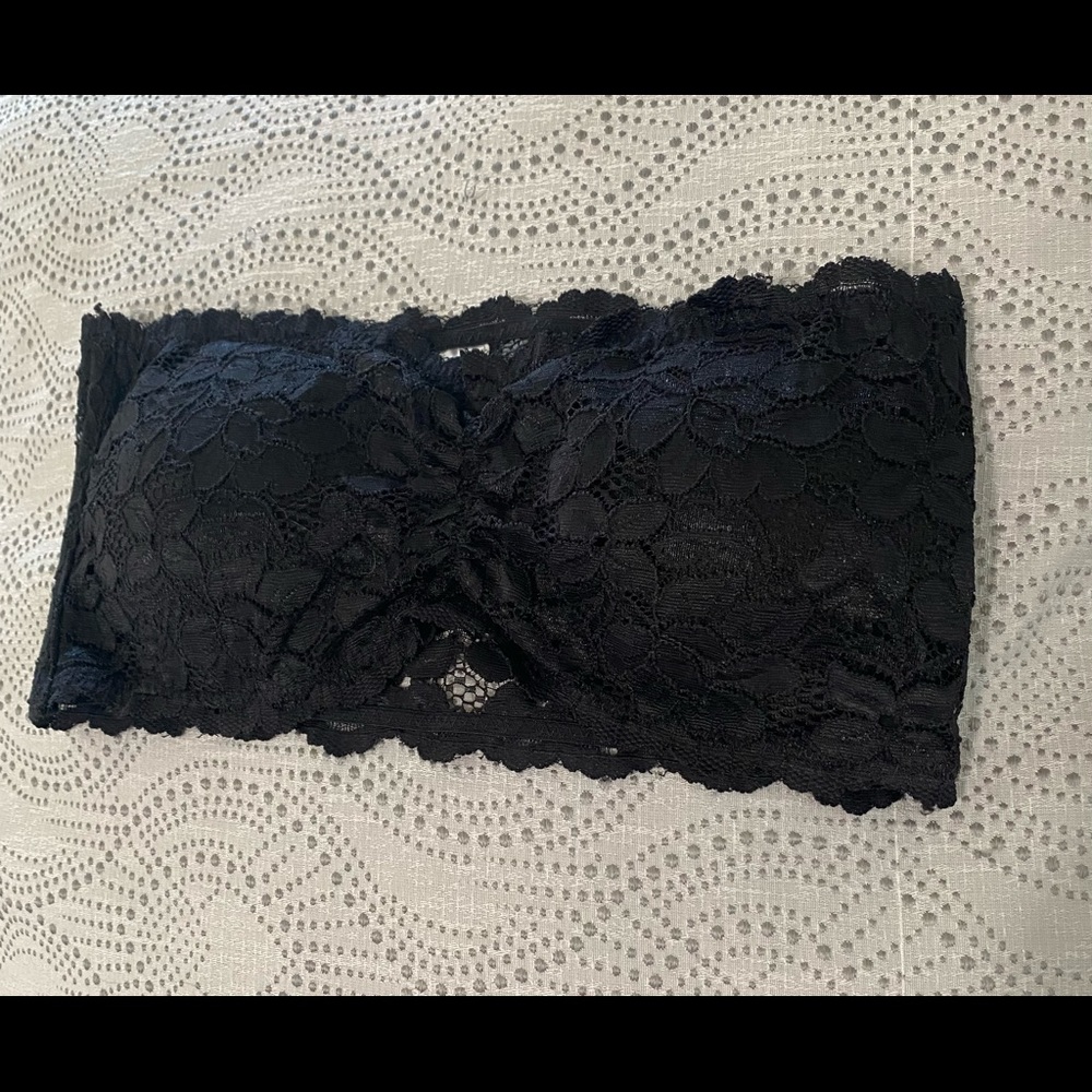 Tube top, lace